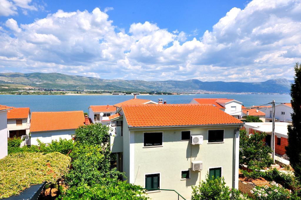 Apartments Sakal Trogir Oda fotoğraf